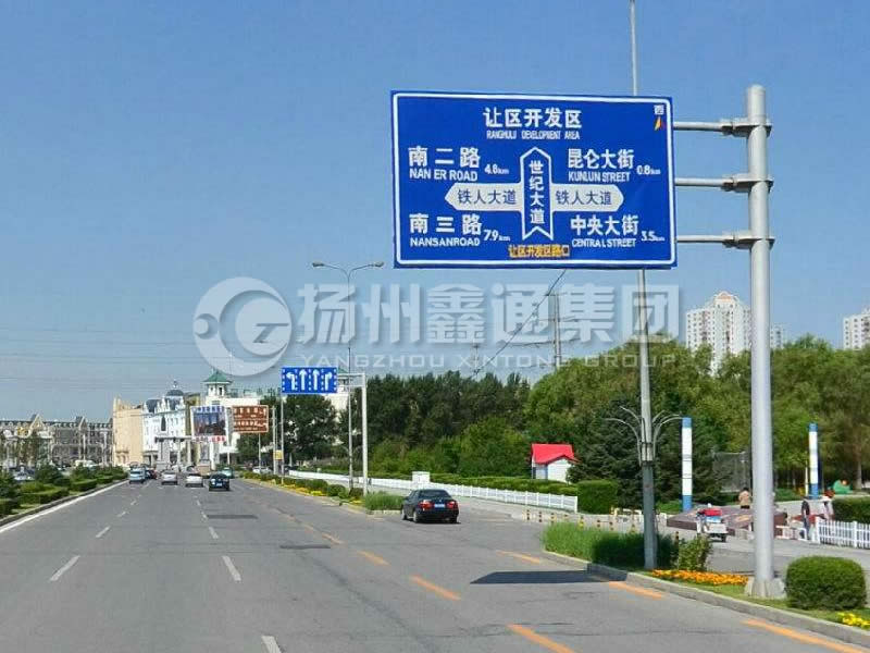 BZG-004，交通標(biāo)志桿，鍍鋅交通標(biāo)志桿