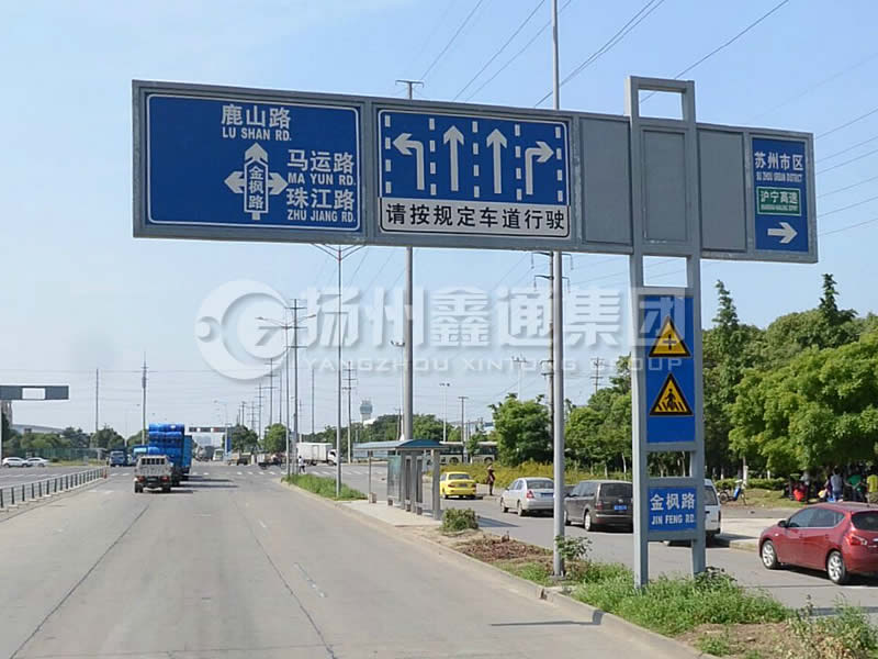 BZG-012，交通標(biāo)志桿，框架交通標(biāo)志桿