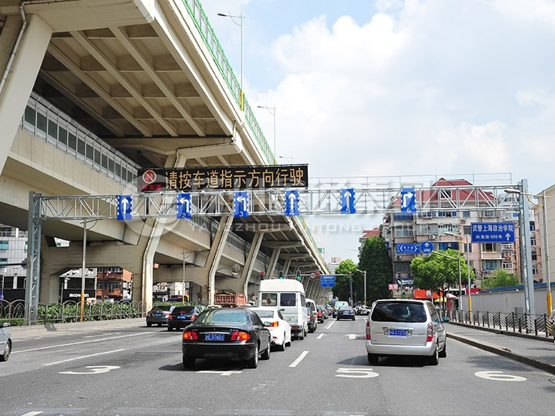 LMJ-034，車道標志牌龍門架