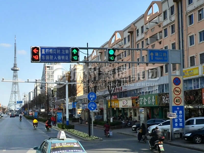 XHDG-022，框架信號燈桿