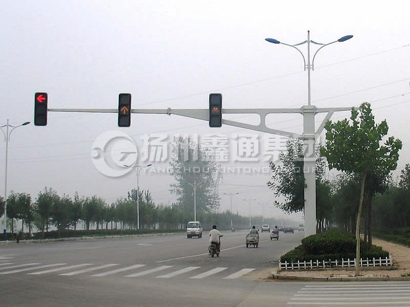 XHDG-042，方桿信號(hào)燈桿